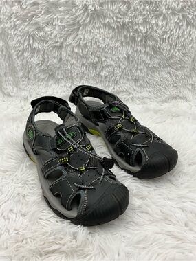 Outdoor Sport Sandals Size 38 ( US 8) Black Closed Toe with Lime Accents